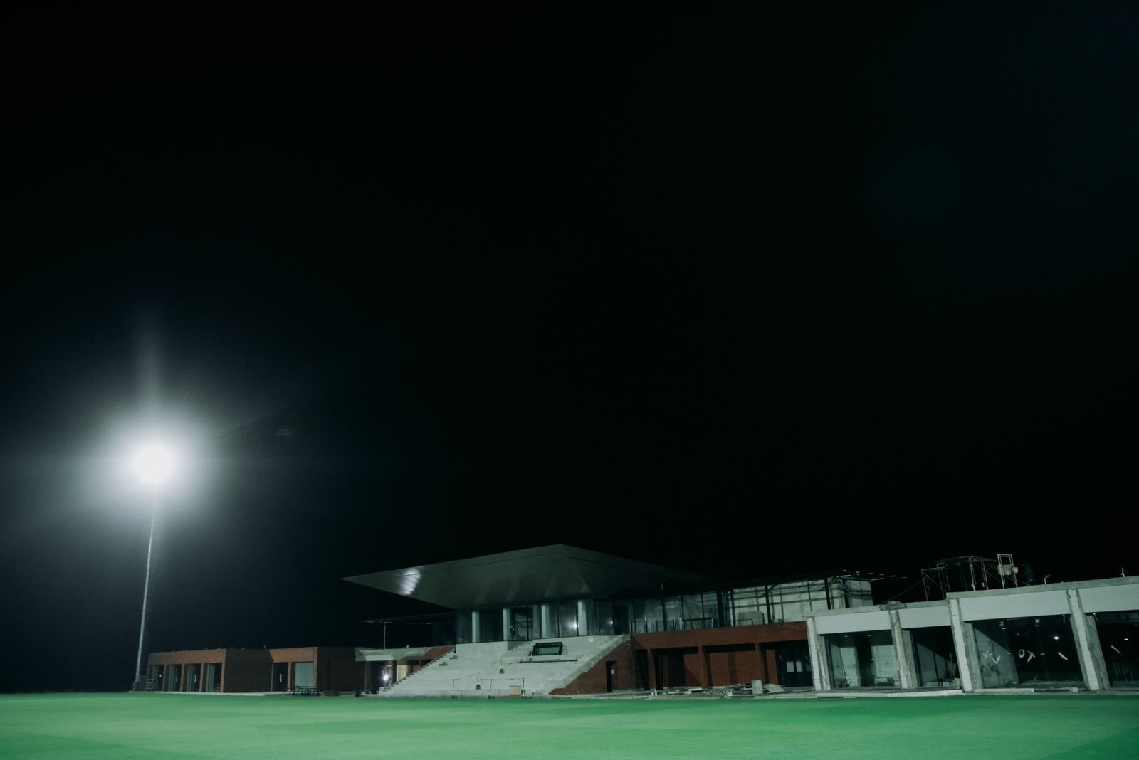 podiumnews.com-Lapangan Utama TC Bali United Dilengkapi Penerangan 